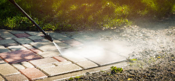Best Sidewalk and Walkway Cleaning  in Collinsville, CT